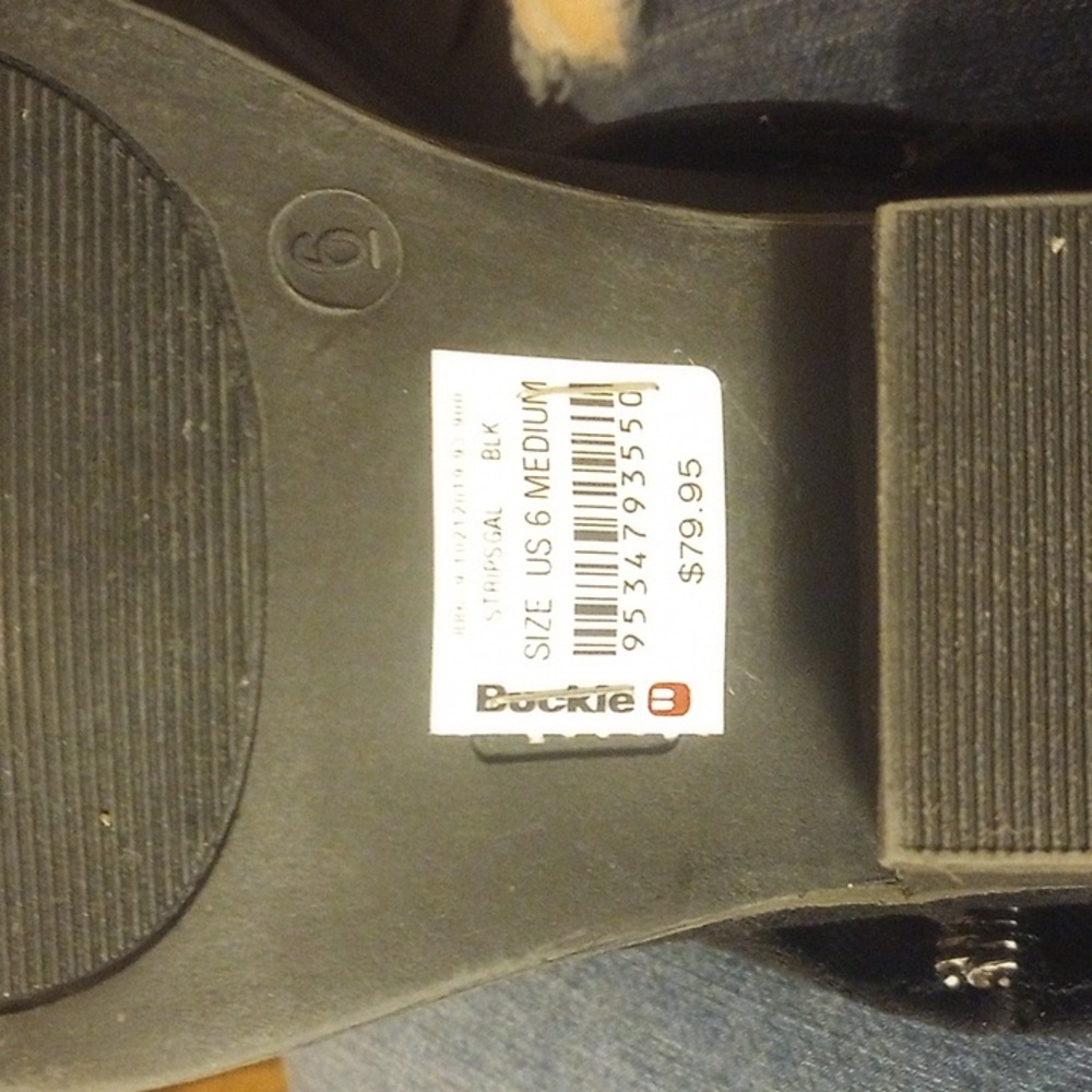 Boots - Picture 3 of 3